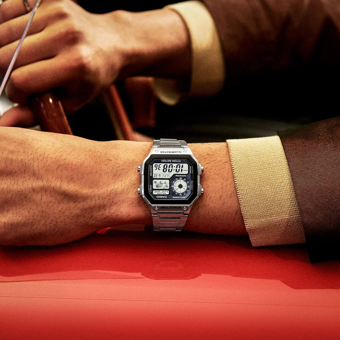 New 1200WHD-1AV Metal Wrist Watch